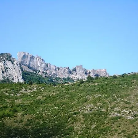 La Claouzo 3*