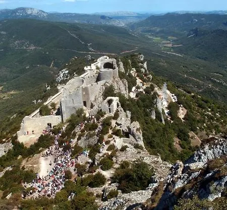 La Claouzo Bed & Breakfast 3*